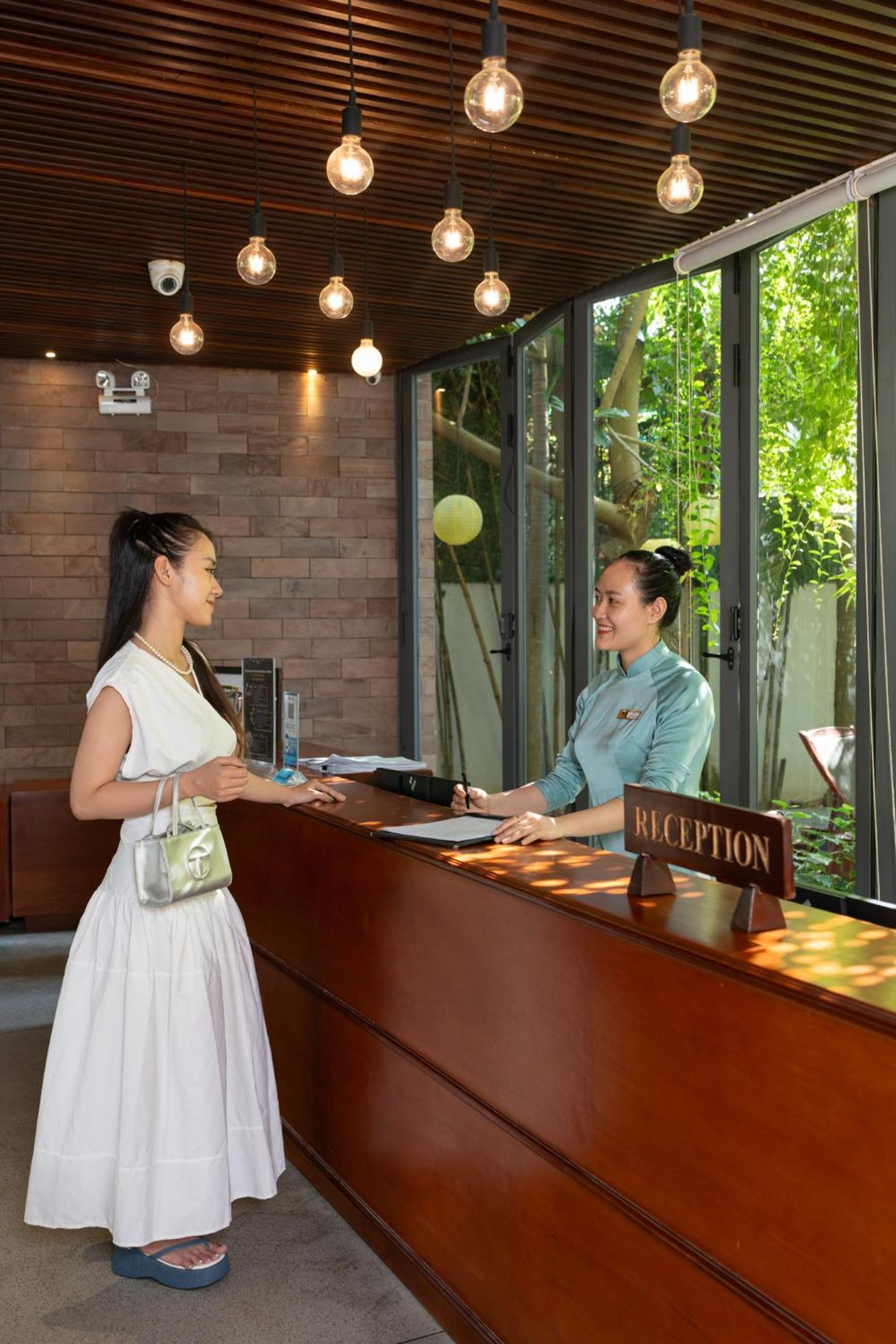 มัลเบอรี คอลเลคชั่น ซิลค์ อีโค Hotel ฮอยอัน ภายนอก รูปภาพ